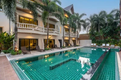 Buasri Boutique Patong – Foto 15